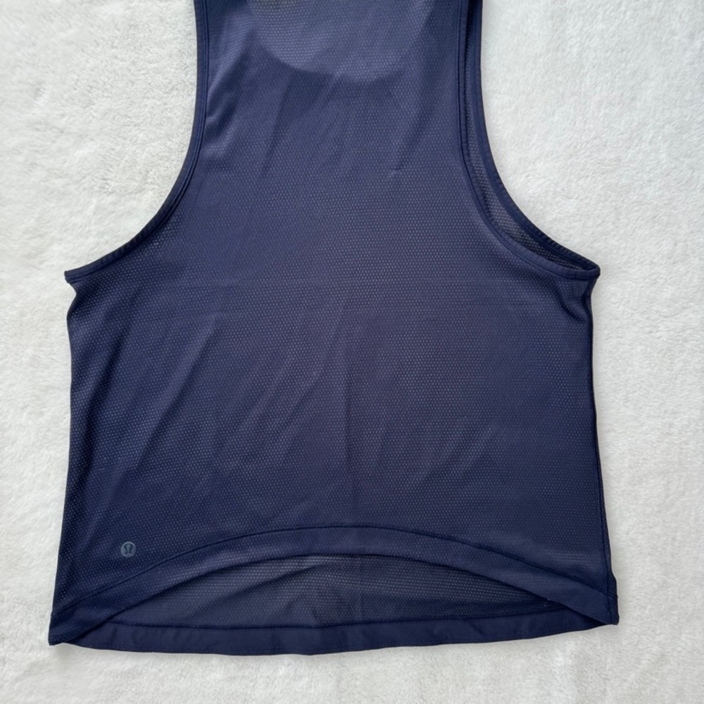 WOMENS LULULEMON SIZE 8 TANK TOP SHIRT WORKOUT NAVY
